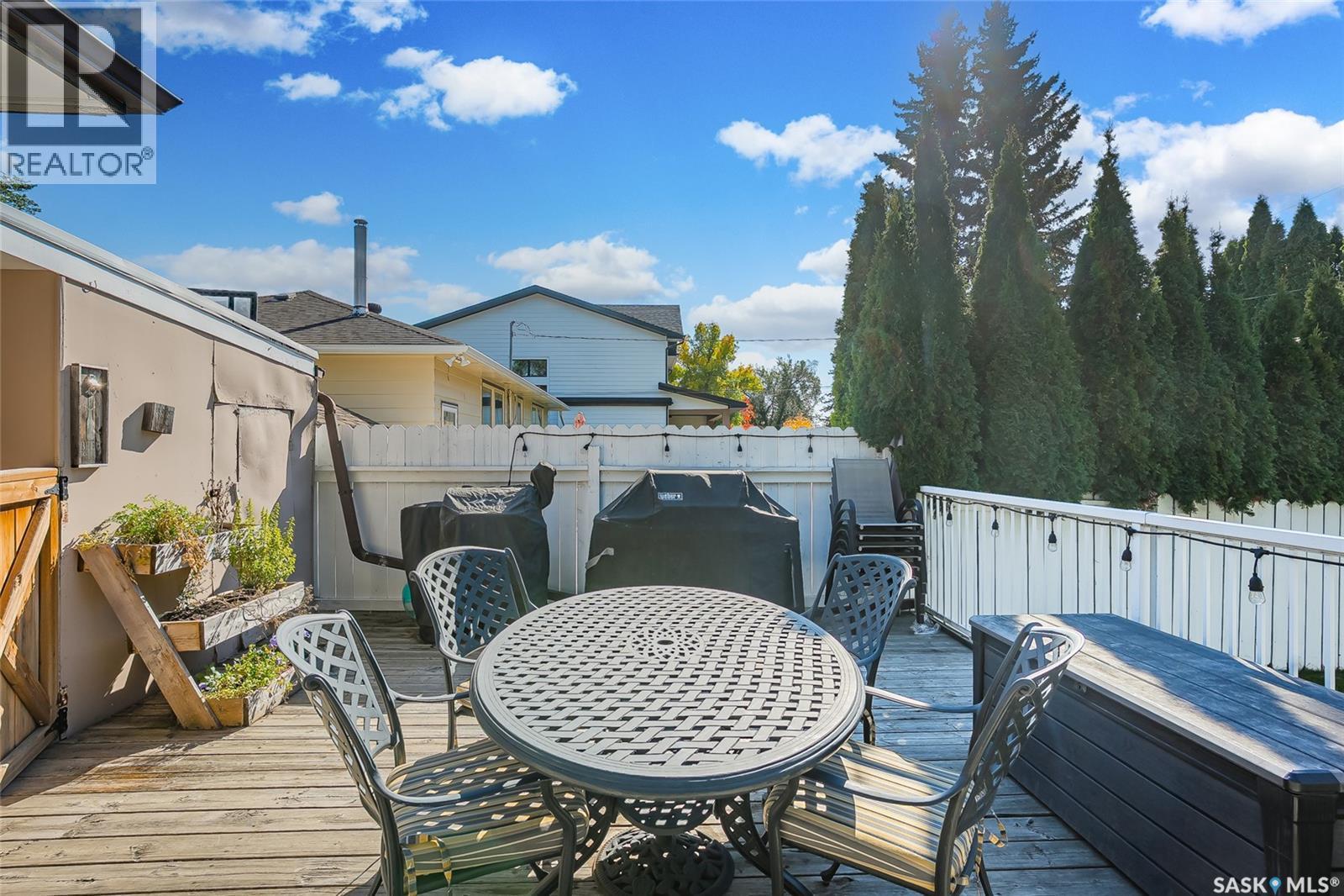 2518 Ewart Avenue, Saskatoon, SK