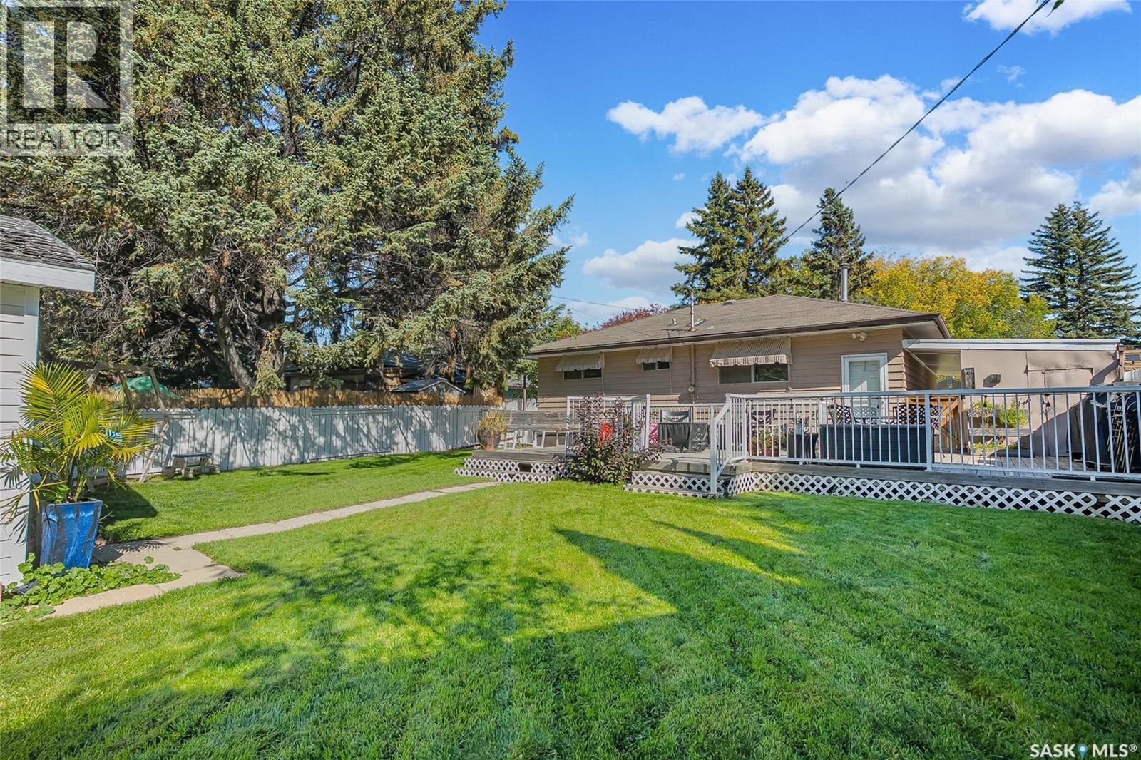 2518 Ewart Avenue, Saskatoon, SK