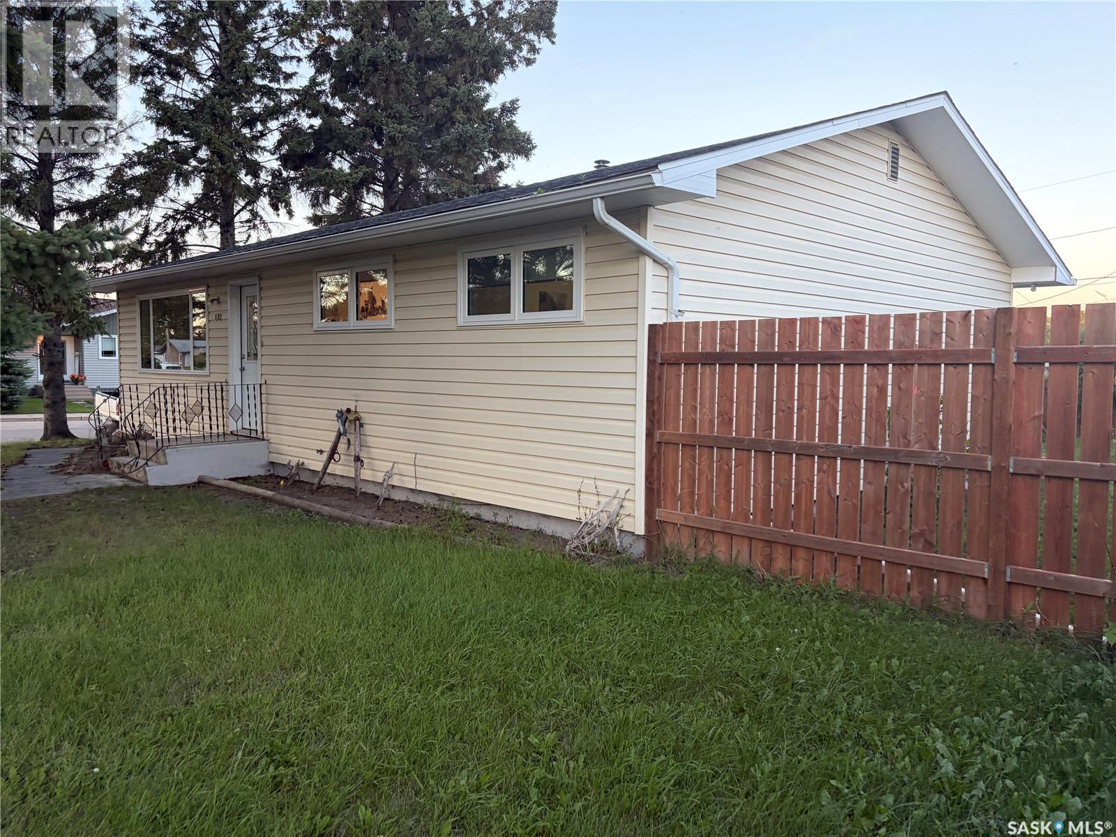 502 6Th Street E, Wynyard, SK