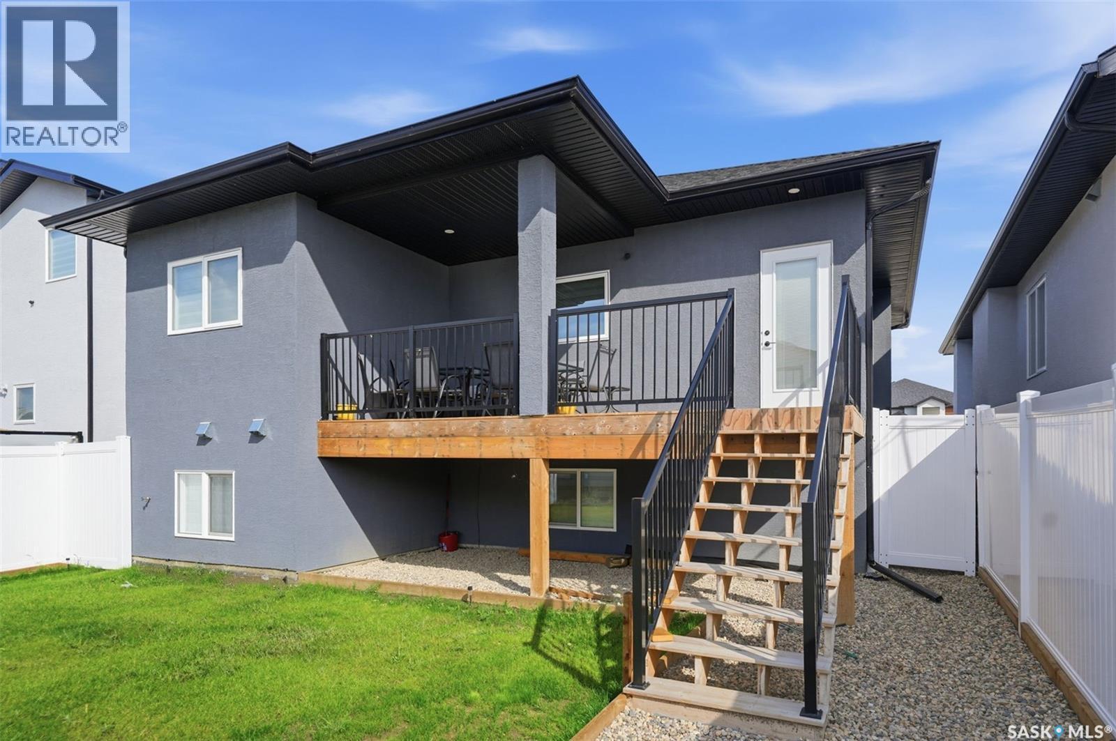 183 Mazurek Crescent, Saskatoon, SK