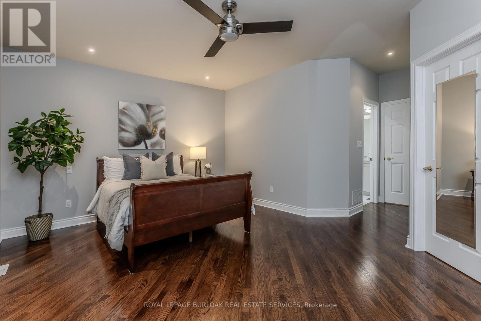 54 Waterwheel Crescent, Hamilton, ON