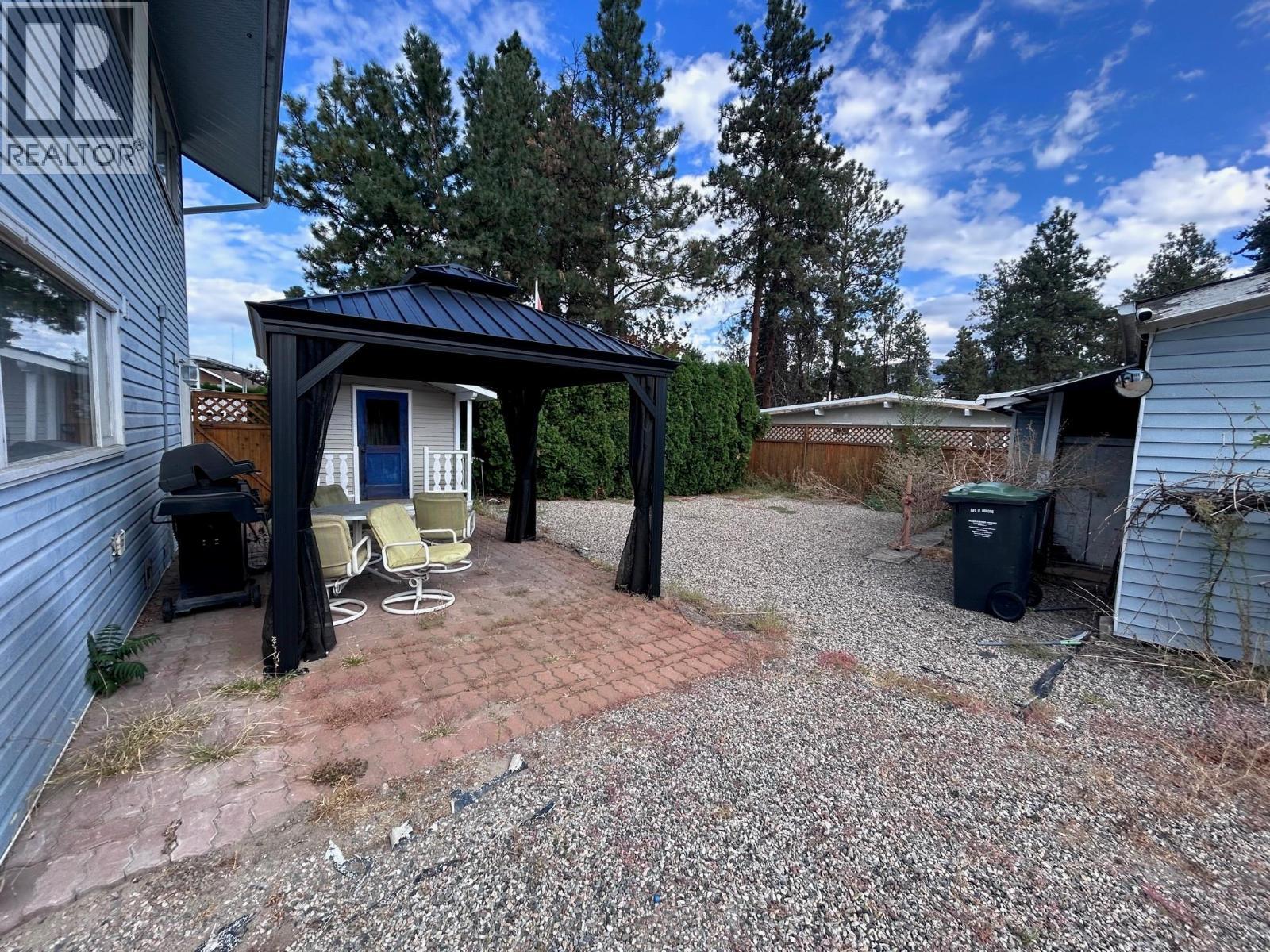 255 Cambie Road, Kelowna, BC