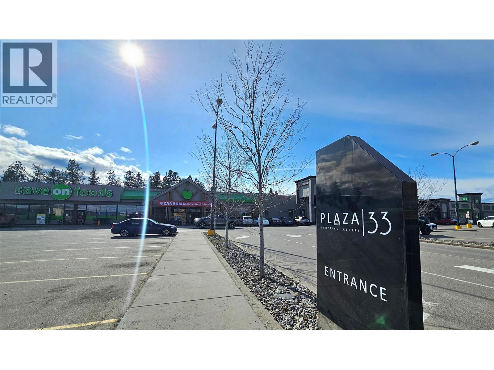 255 Cambie Road, Kelowna, BC