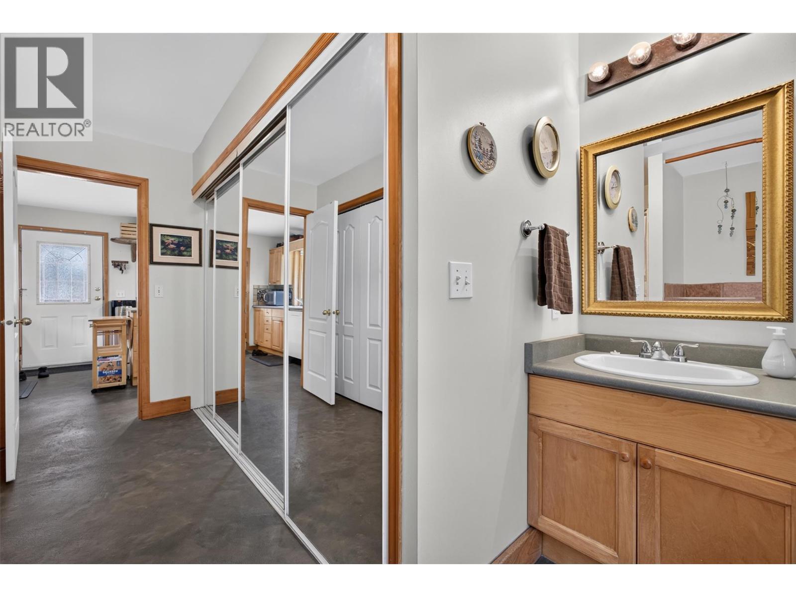 7366 Fintry Delta Road, Kelowna, BC