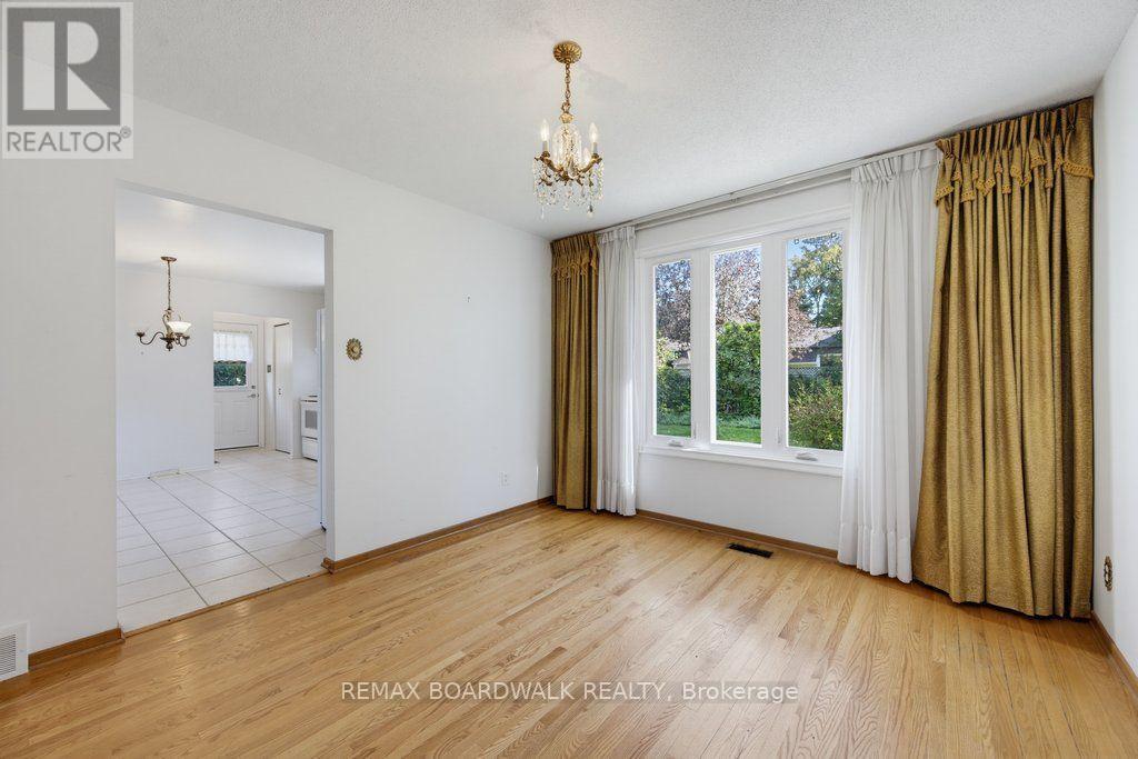 Dining Room - 60 Northpark Drive, Ottawa, ON
