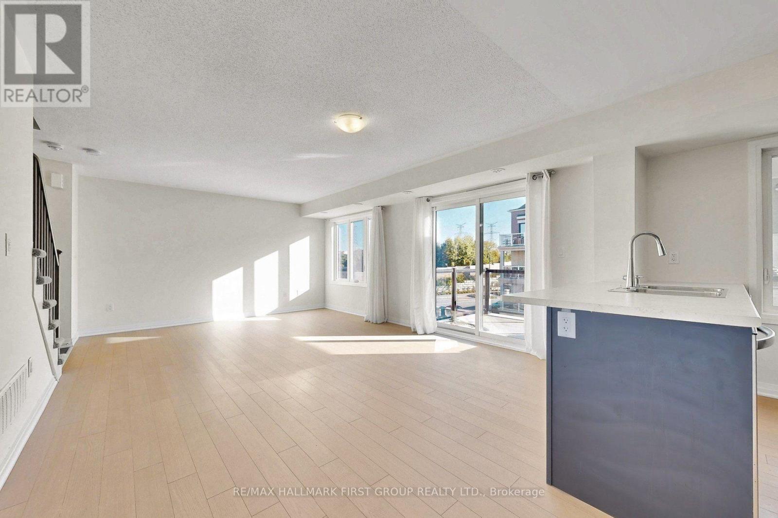 25 - 12D Lookout Drive, Clarington, ON