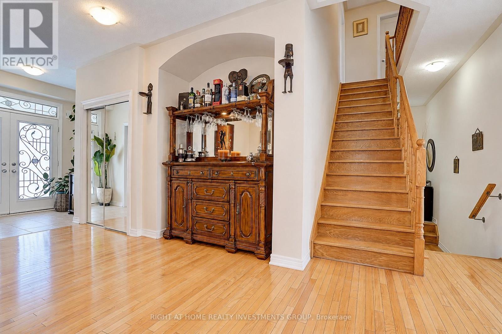 14 Shiner Drive, Richmond Hill, ON