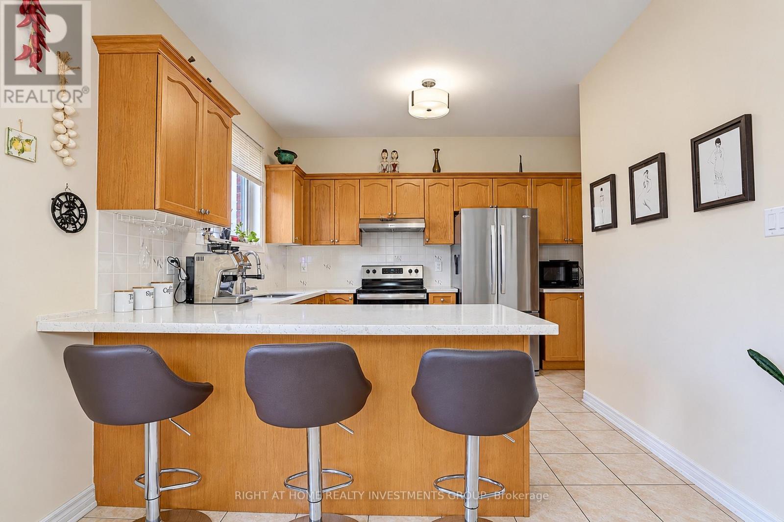 14 Shiner Drive, Richmond Hill, ON