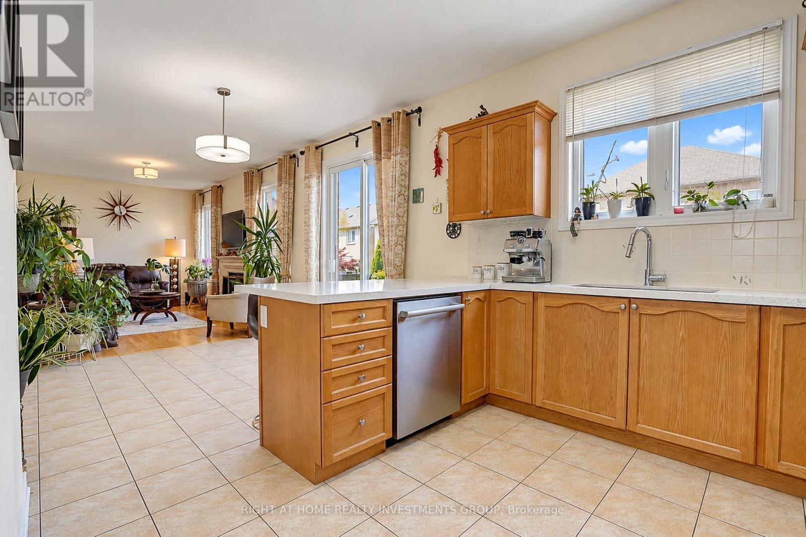 14 Shiner Drive, Richmond Hill, ON