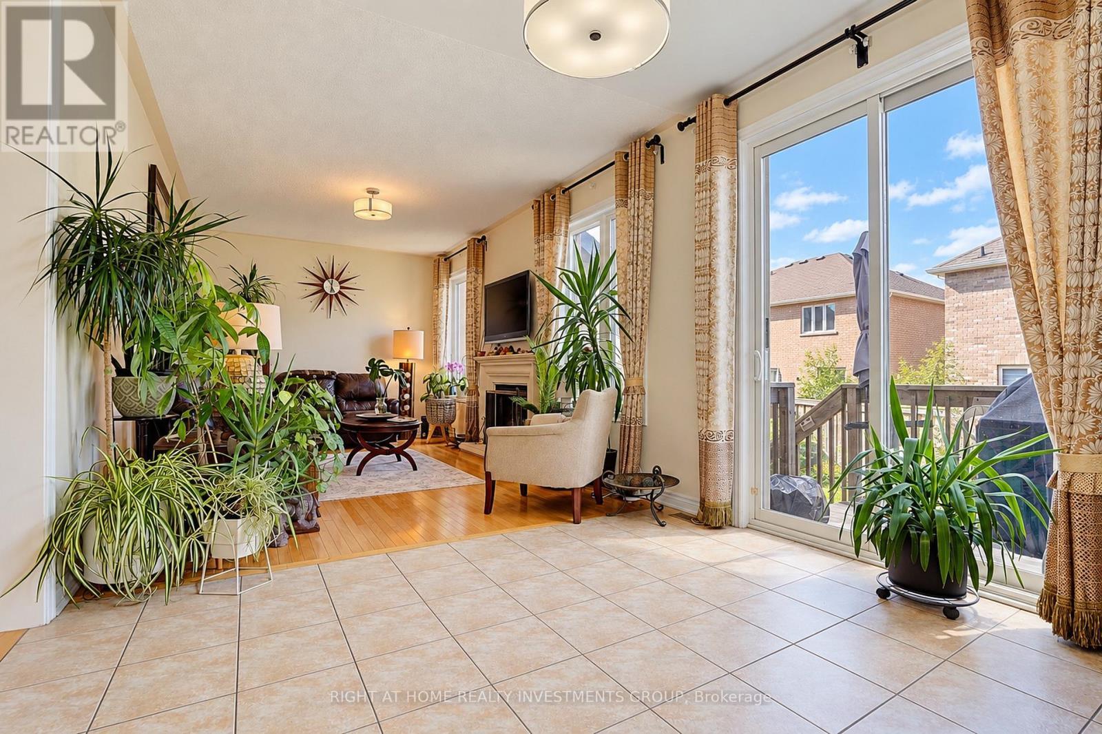14 Shiner Drive, Richmond Hill, ON