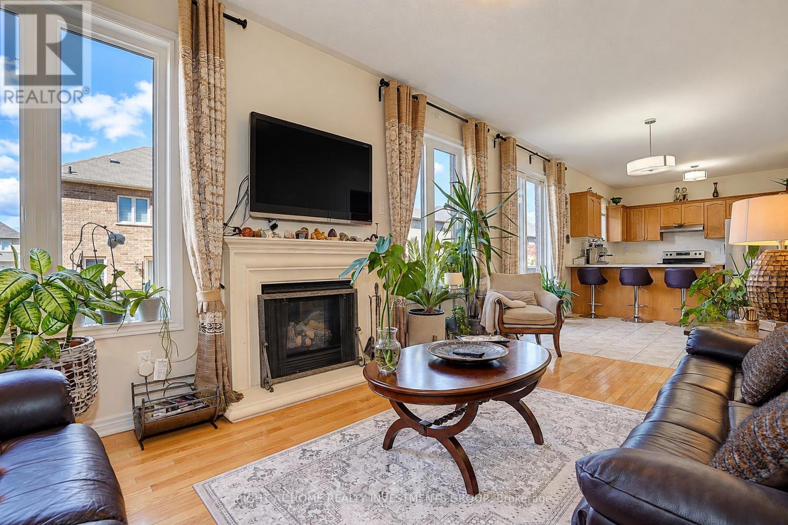 14 Shiner Drive, Richmond Hill, ON