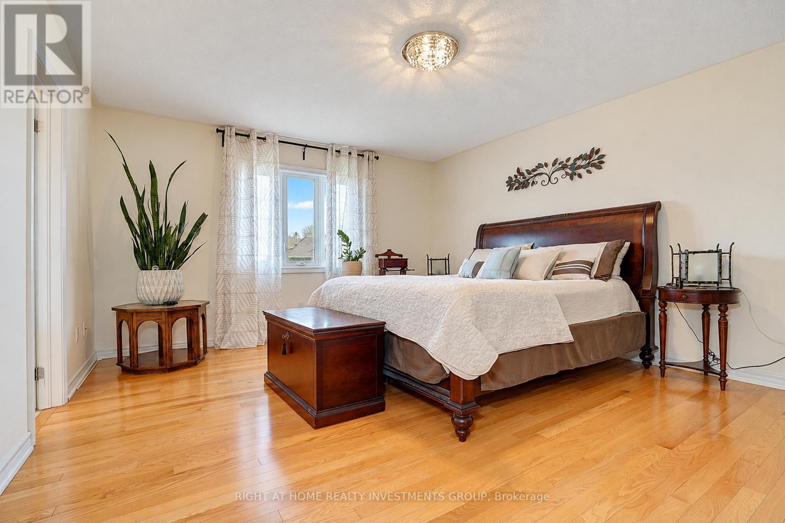 14 Shiner Drive, Richmond Hill, ON