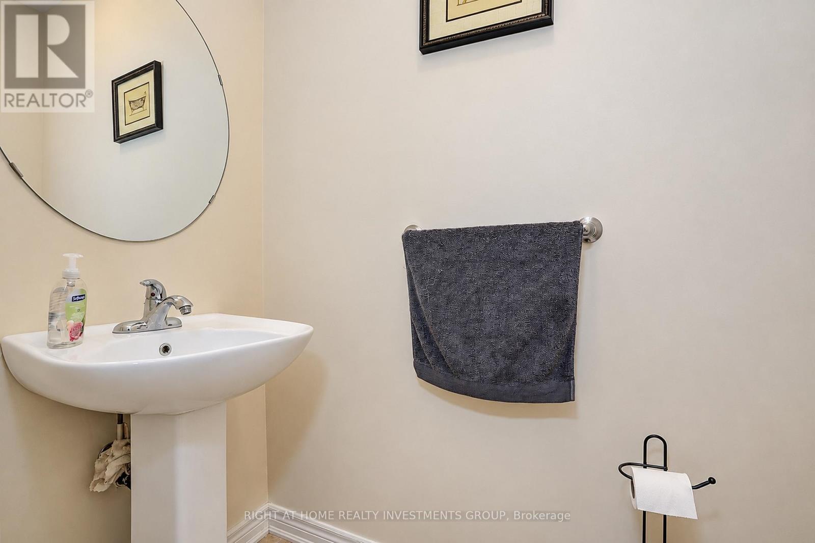 14 Shiner Drive, Richmond Hill, ON