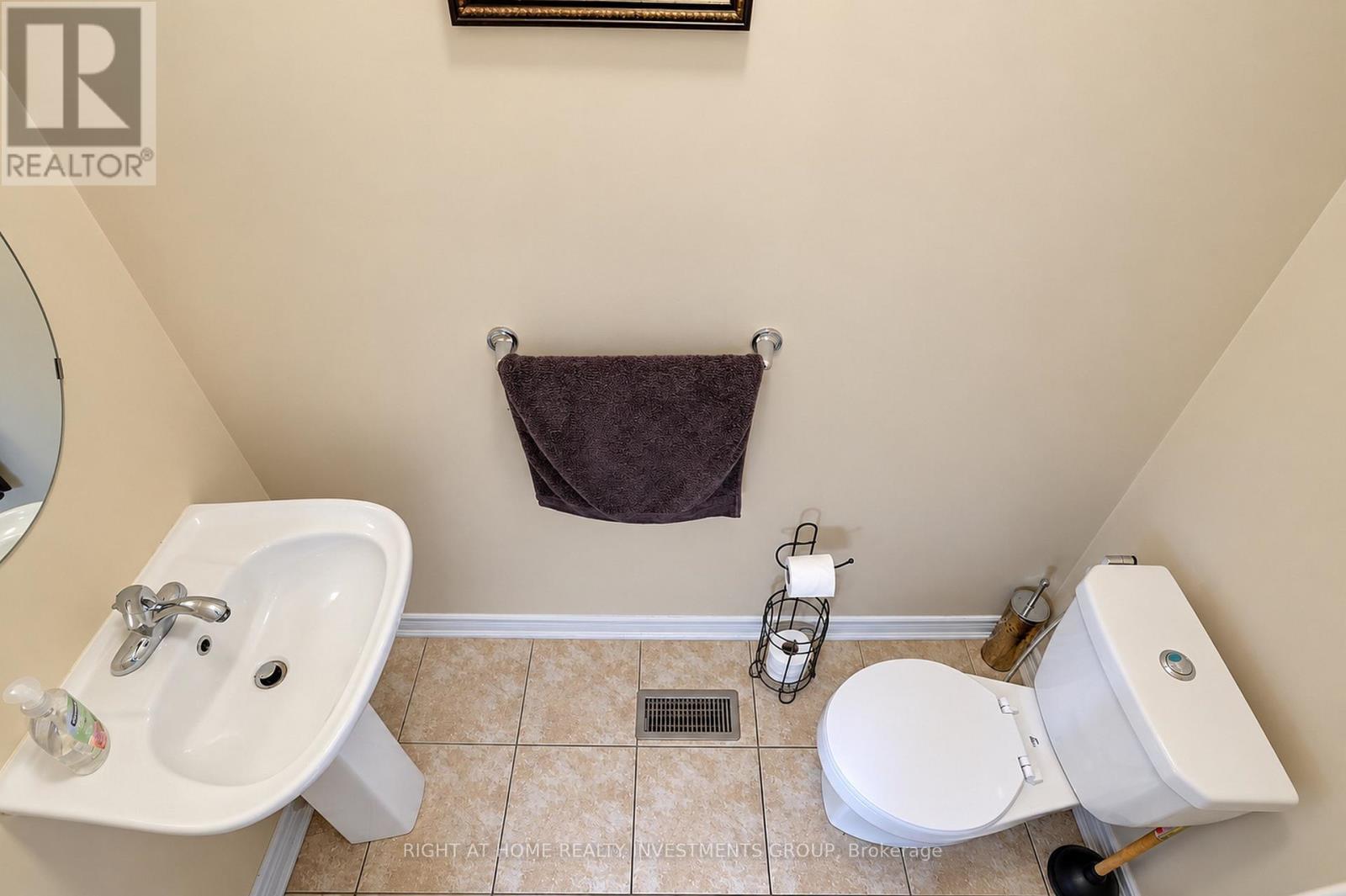 14 Shiner Drive, Richmond Hill, ON