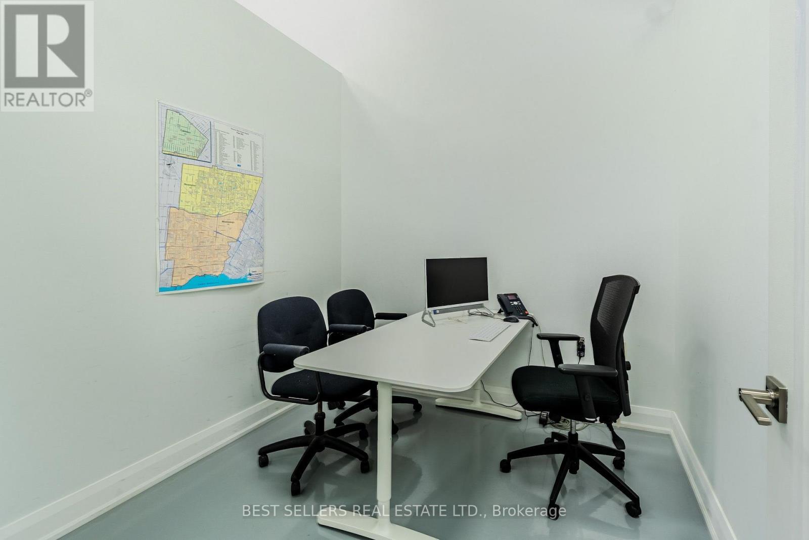 150 - 4 Robert Speck Parkway, Mississauga, ON