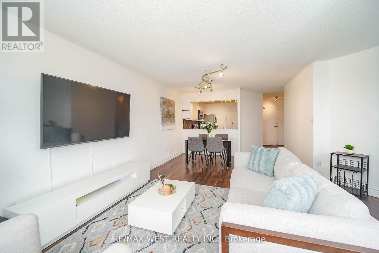 Ph10 - 234 Albion Road, Toronto, ON