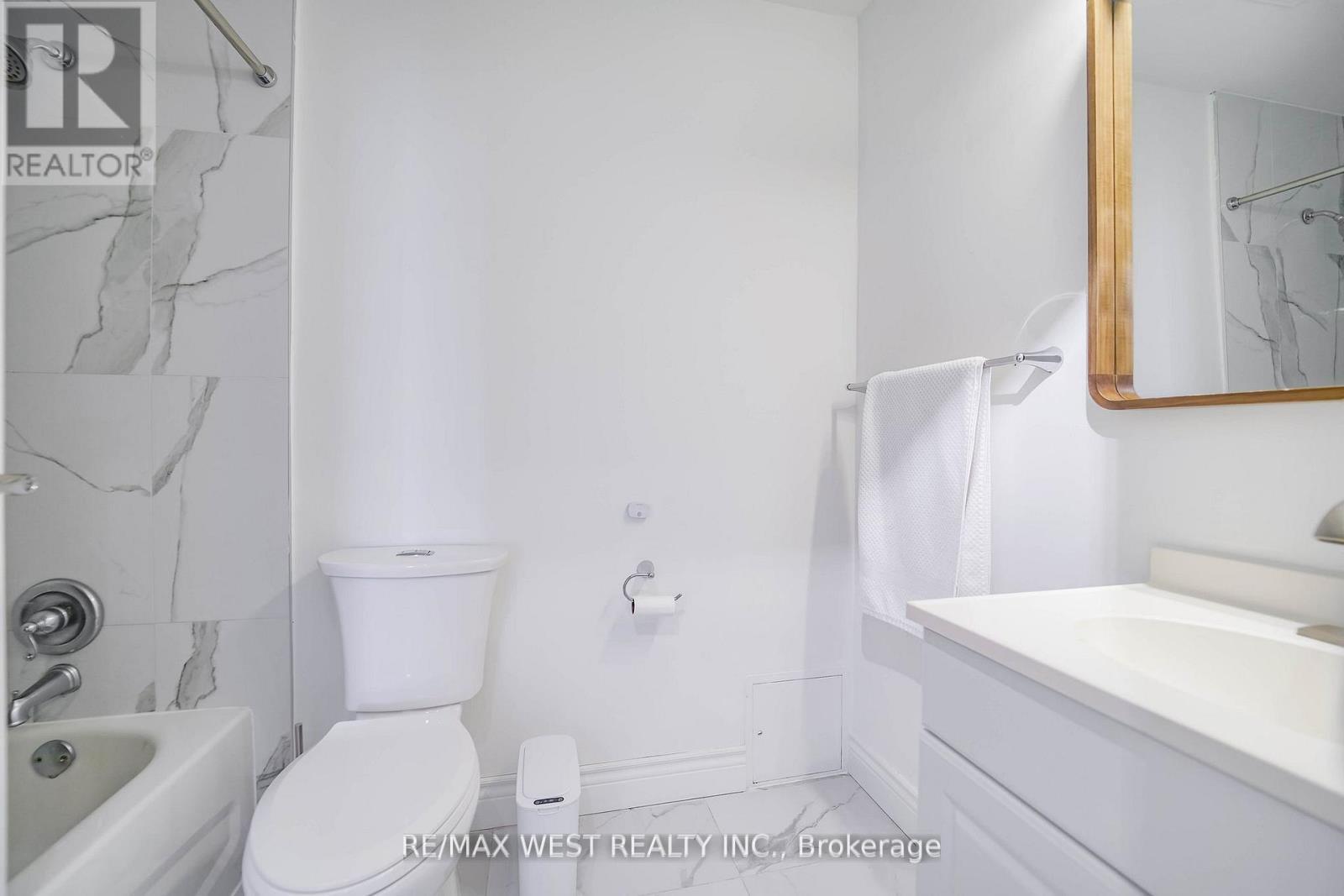 Ph10 - 234 Albion Road, Toronto, ON