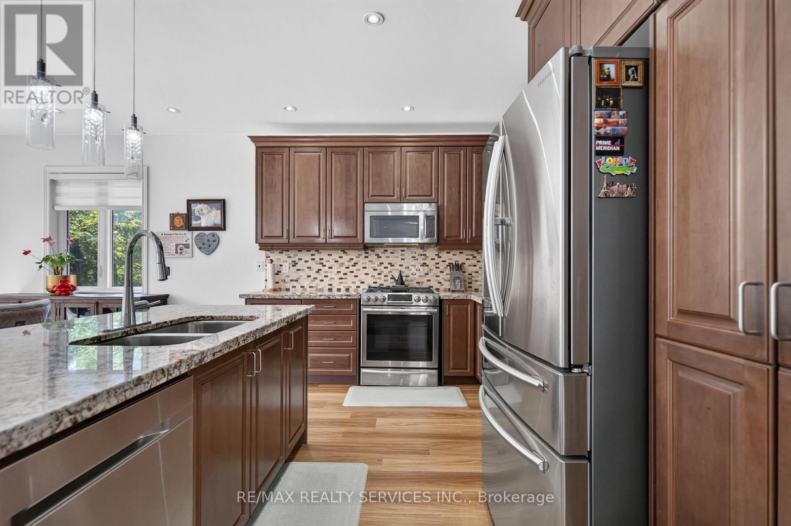 15 Bonnie Braes Drive, Brampton, ON