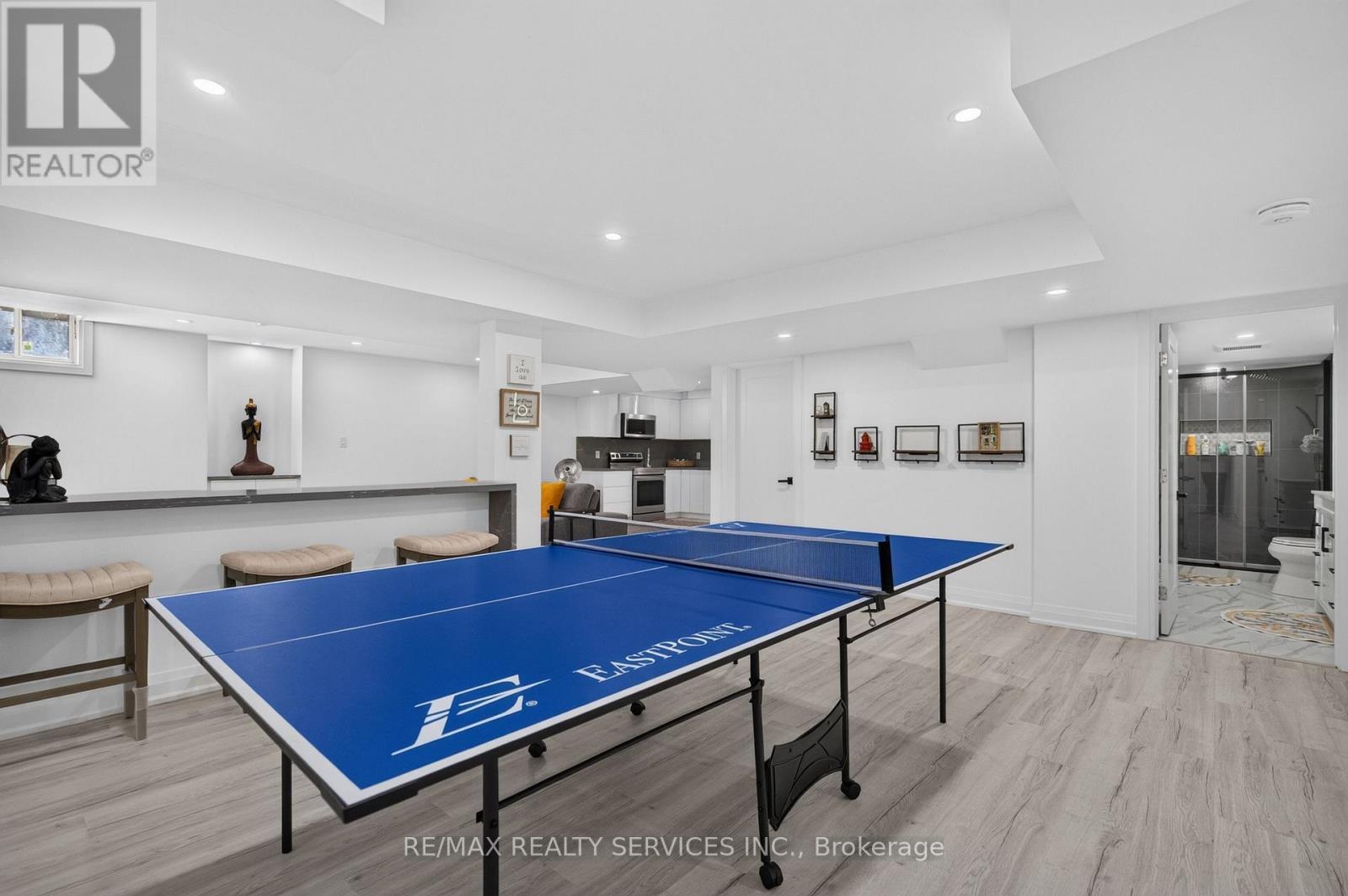 15 Bonnie Braes Drive, Brampton, ON