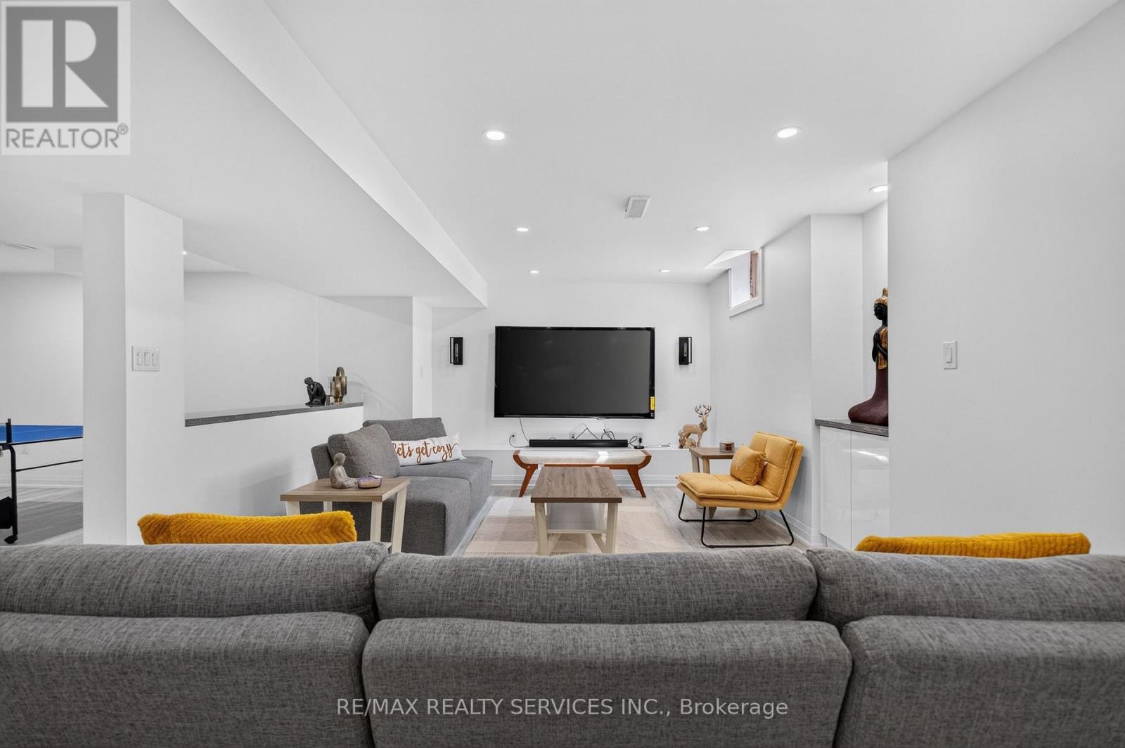 15 Bonnie Braes Drive, Brampton, ON
