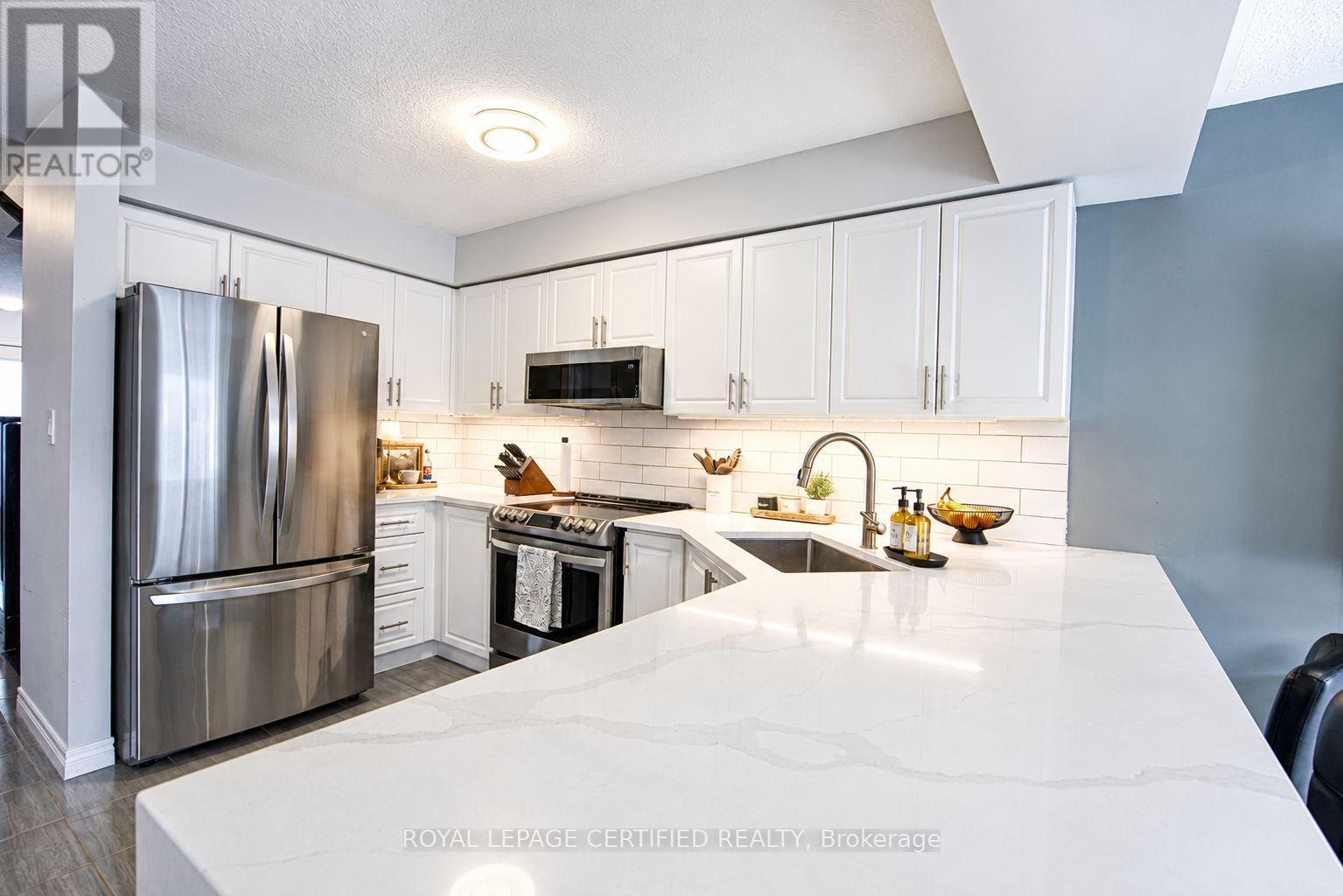 5 Bethune Avenue, Hamilton, ON