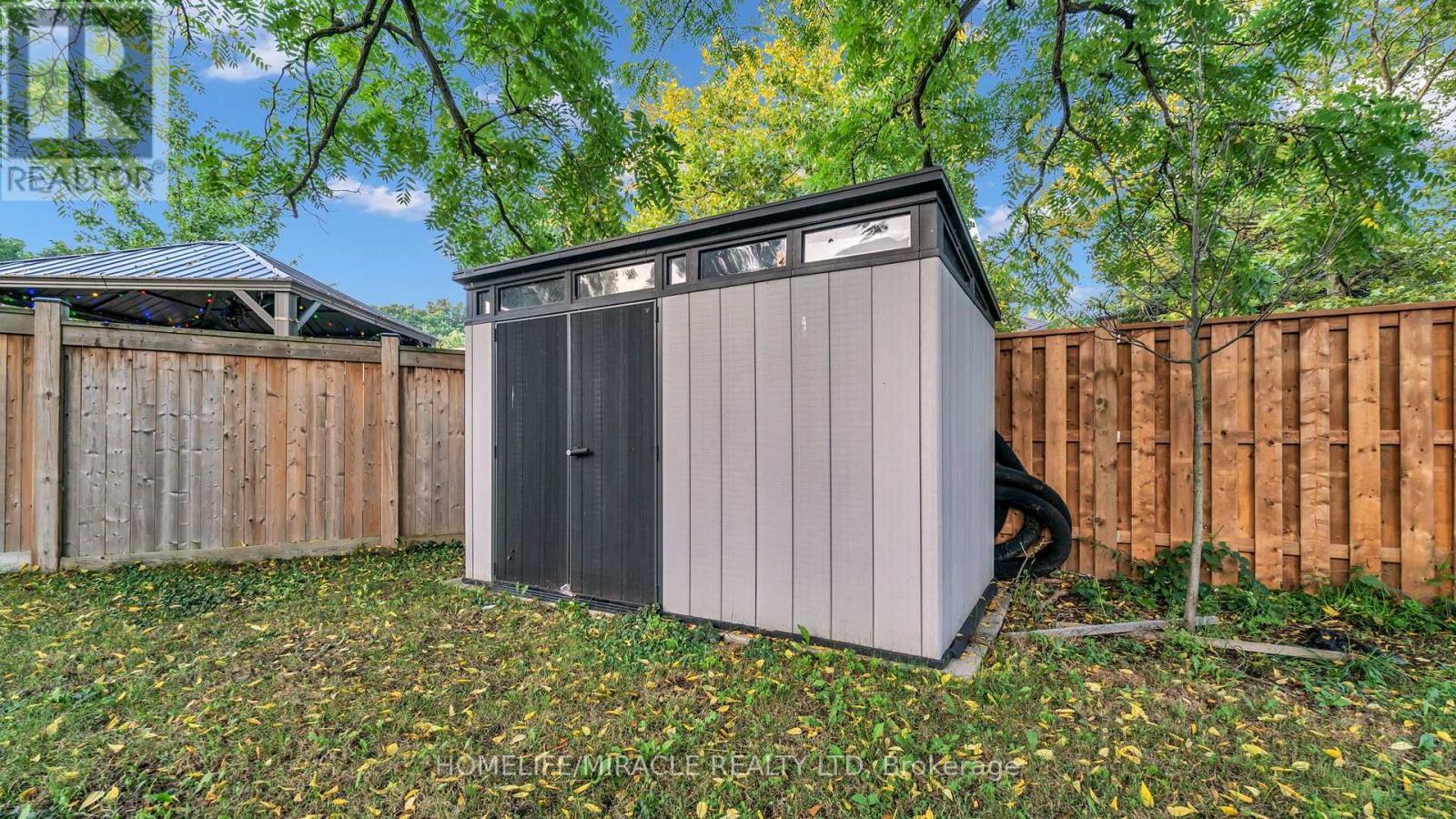 2 - 1195 Riverside Drive, London North, ON
