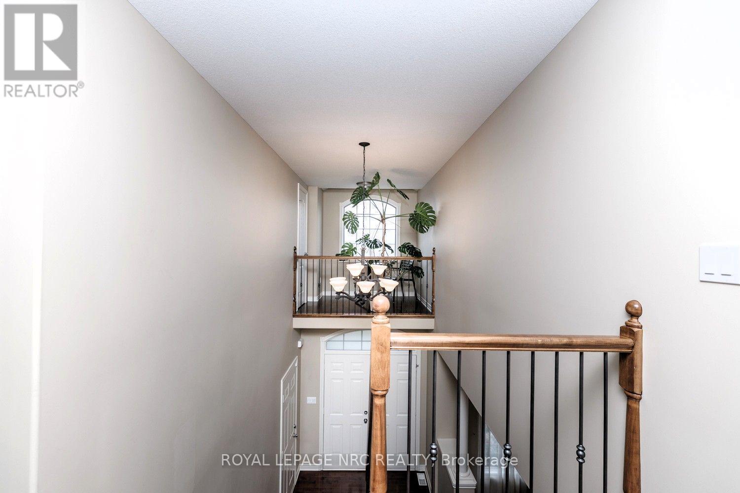 8394 Greenfield Crescent, Niagara Falls (Forestview), ON