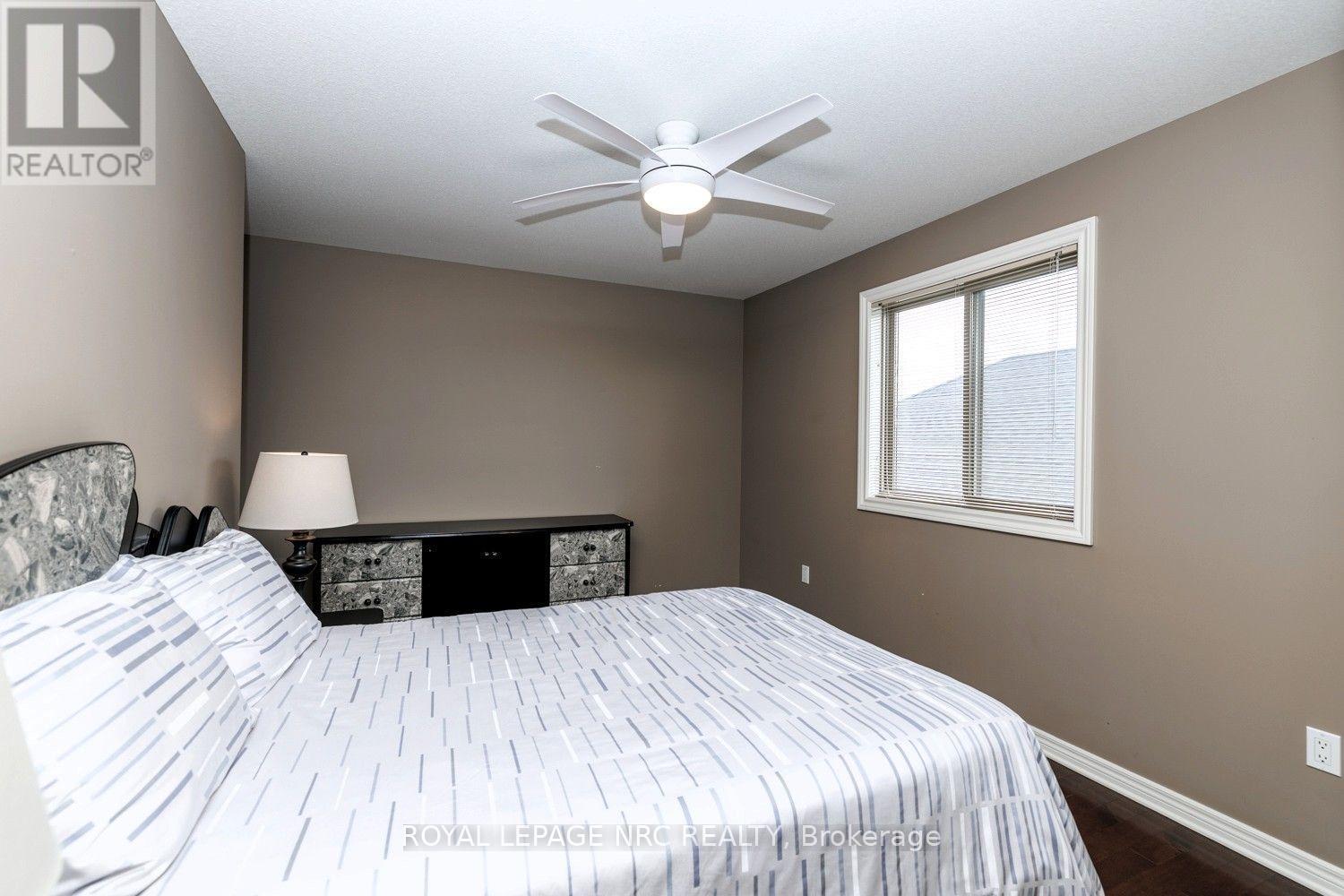 8394 Greenfield Crescent, Niagara Falls (Forestview), ON