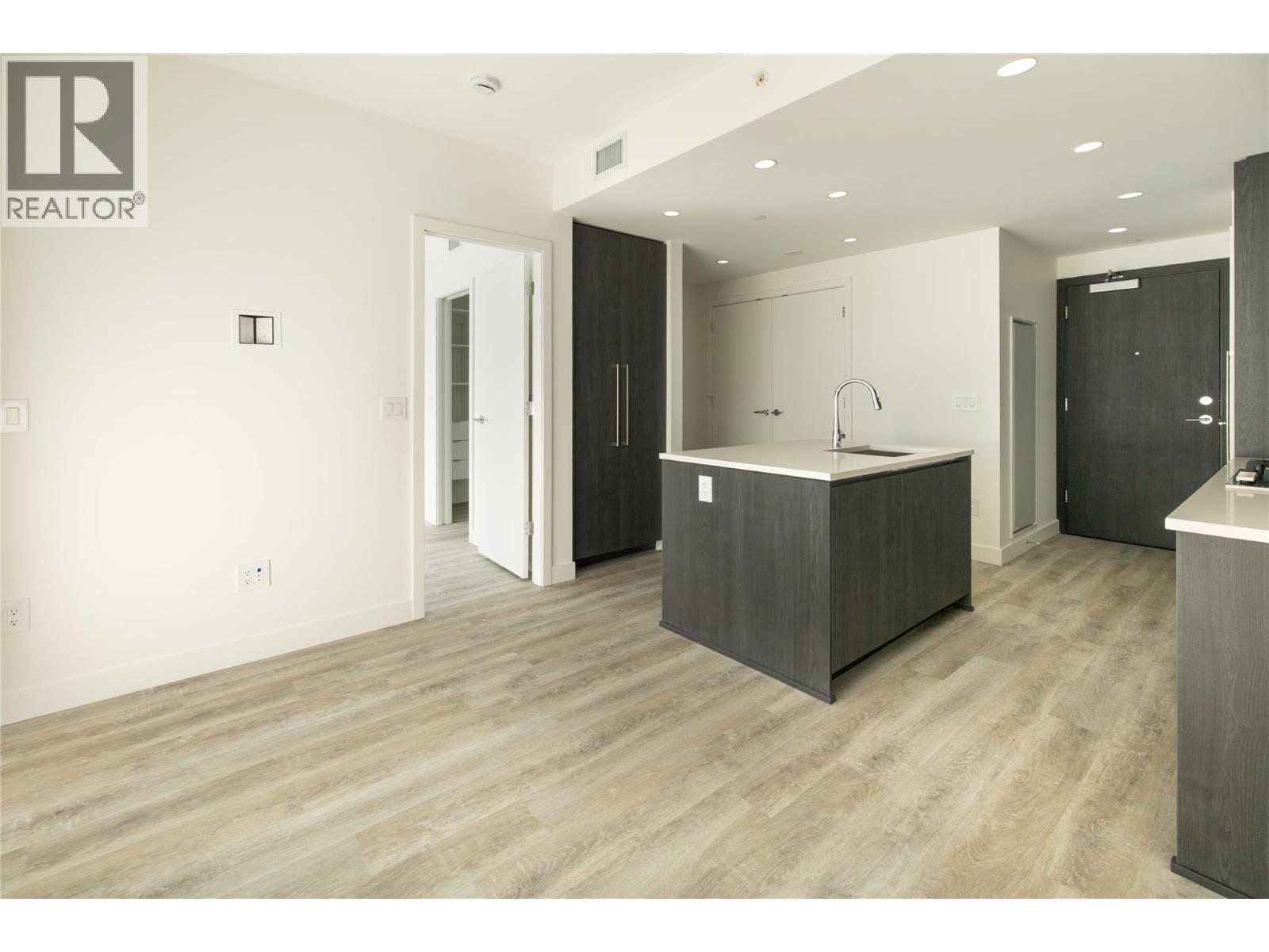 1626 Water Street Unit# 2105, Kelowna, BC