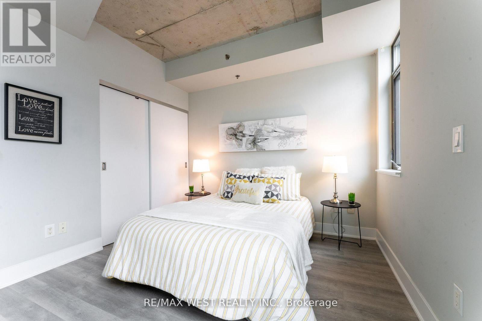 303 - 90 Trinity Street, Toronto, ON