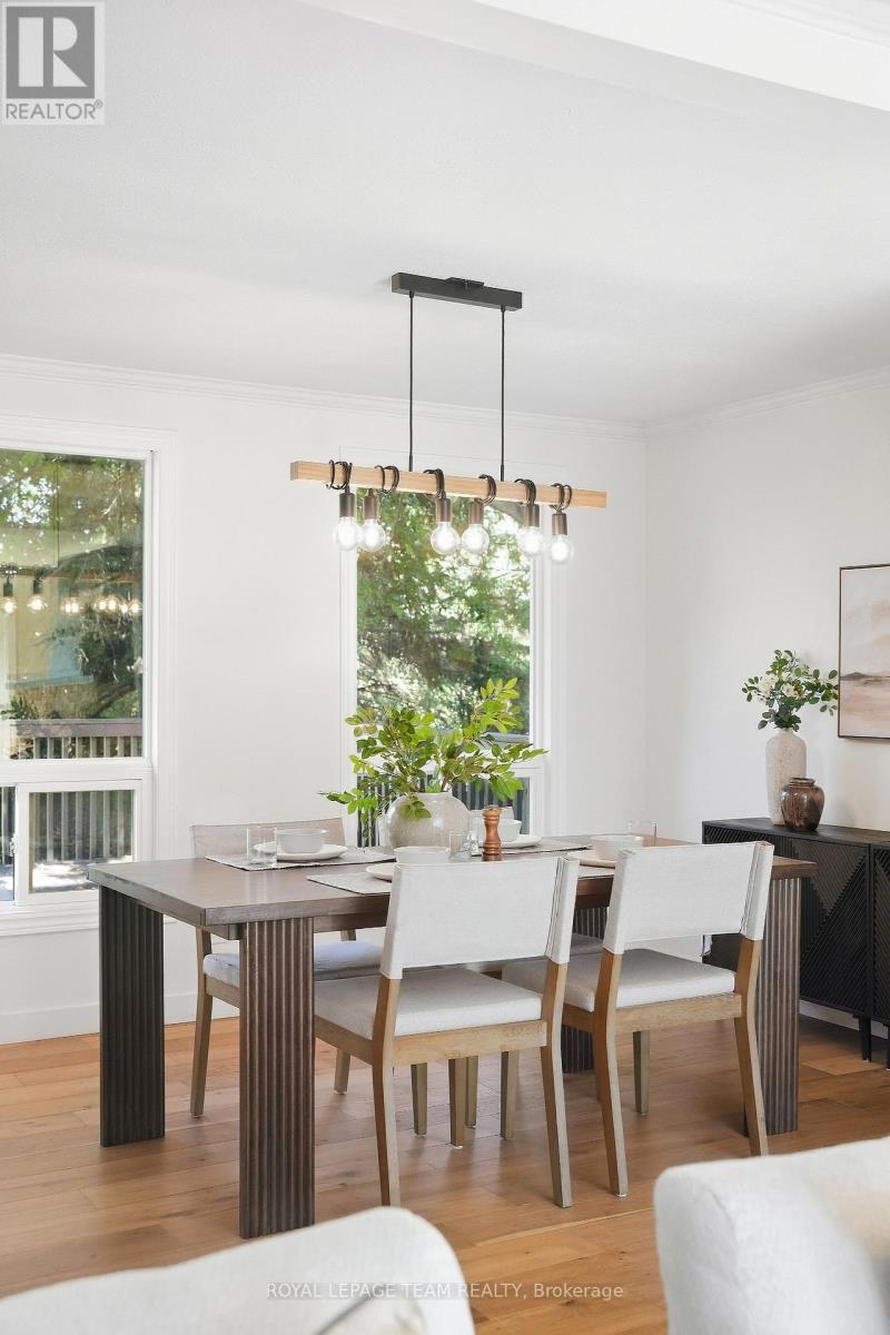1819 Rideau Road, Ottawa, ON