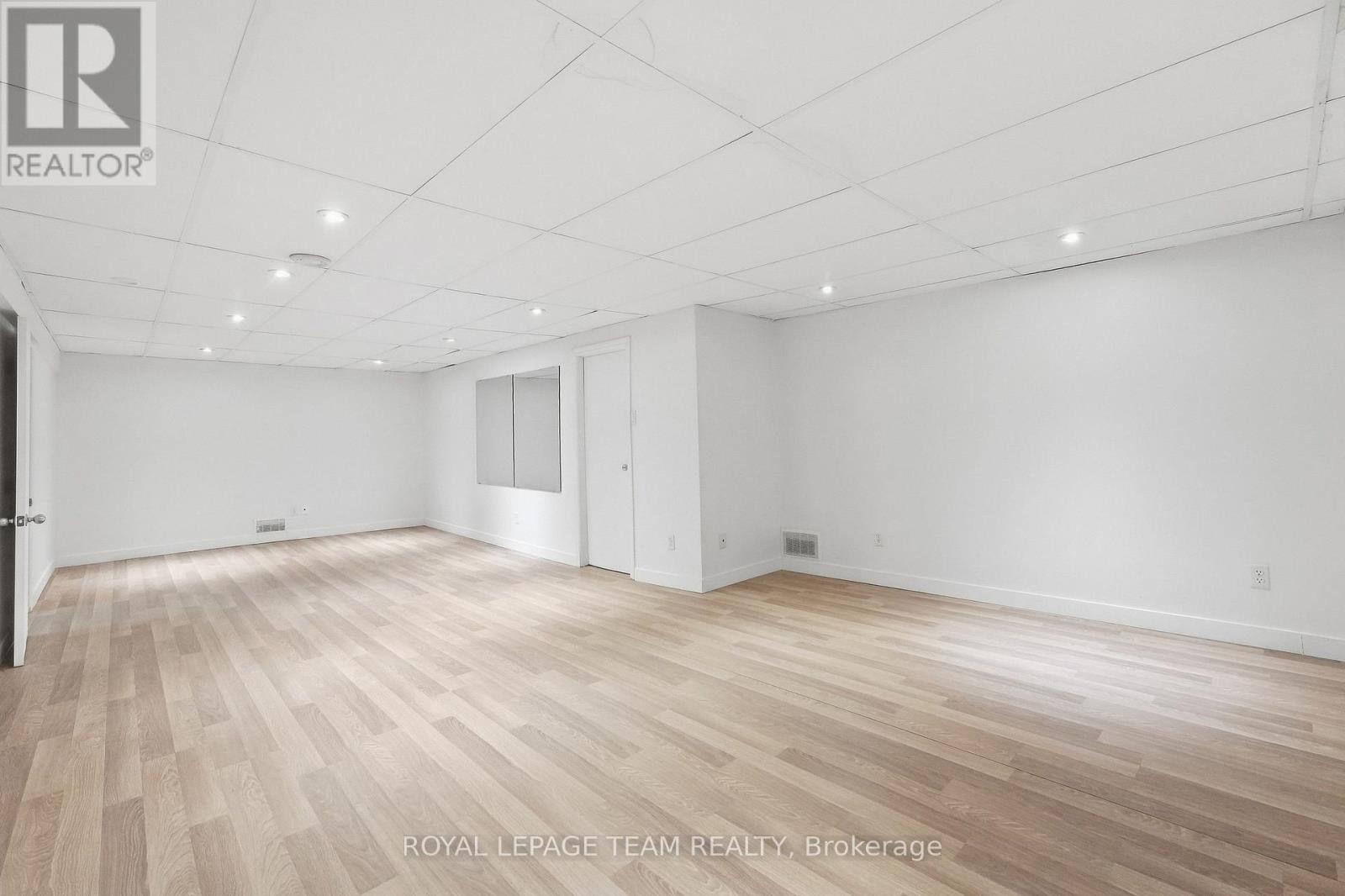 1819 Rideau Road, Ottawa, ON