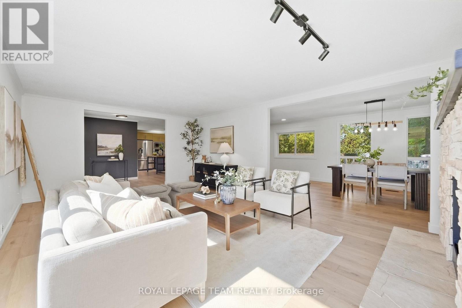 1819 Rideau Road, Ottawa, ON