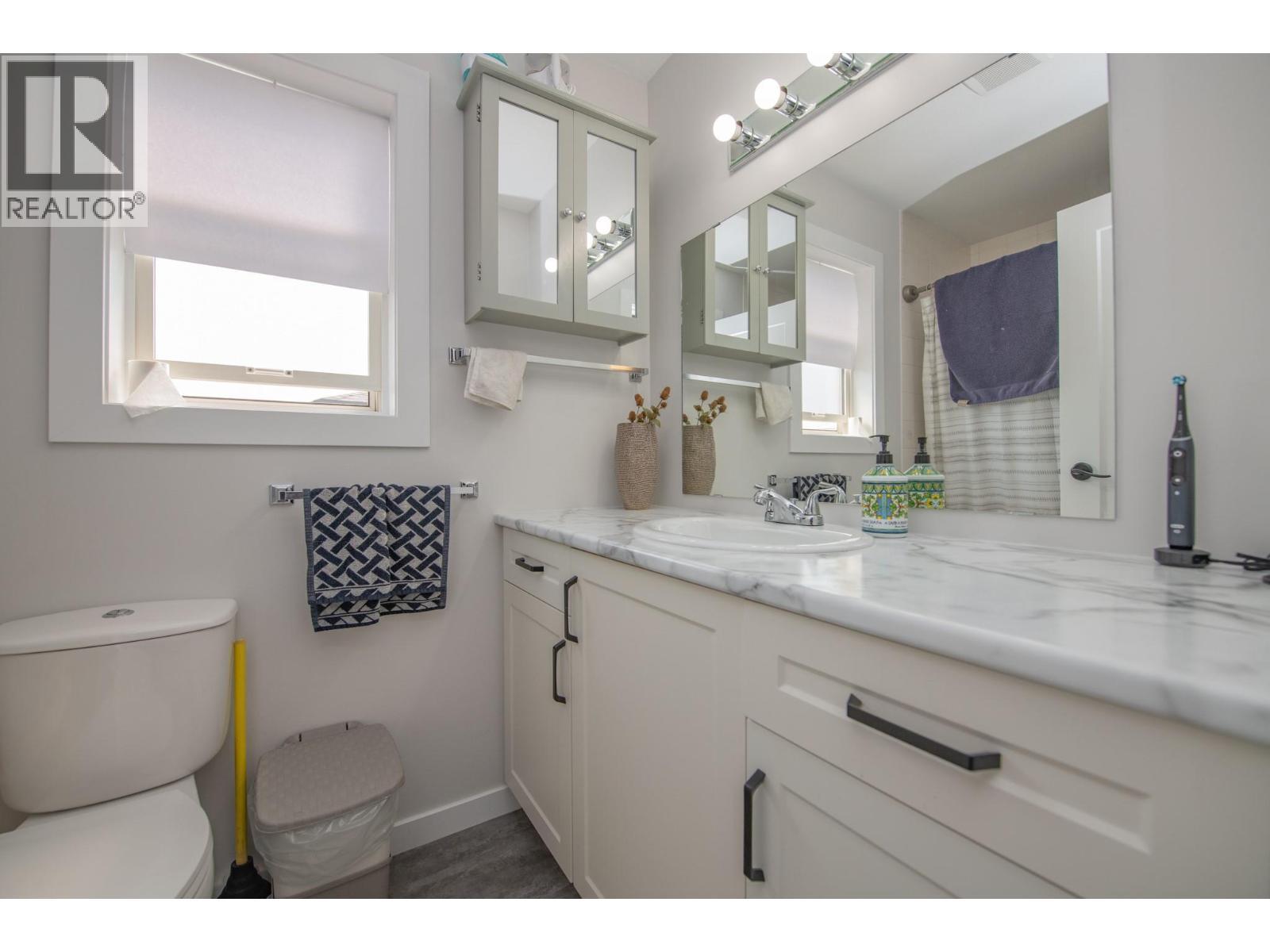 Ensuite - 3645 Patten Drive, Armstrong, BC