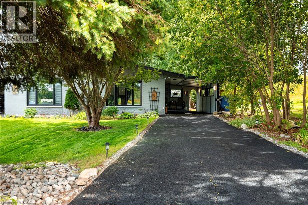 Paved driveway, parking for six - 139 Town Line, Orangeville, ON