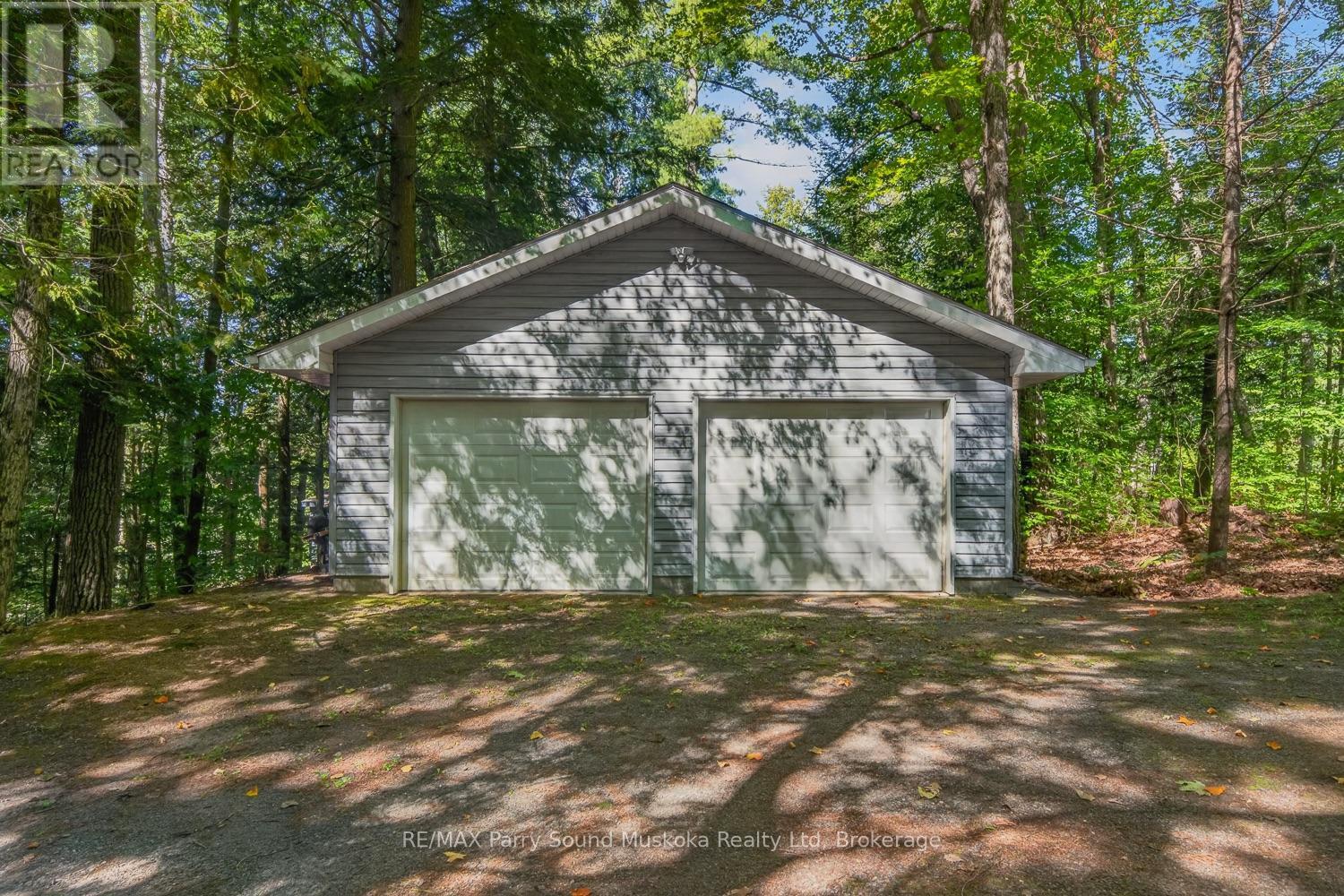 24 Deer Point Road, Seguin, ON