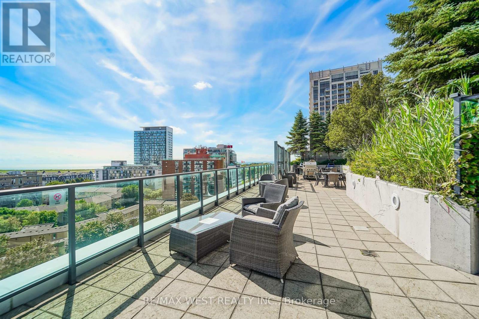 522 - 600 Fleet Street, Toronto, ON