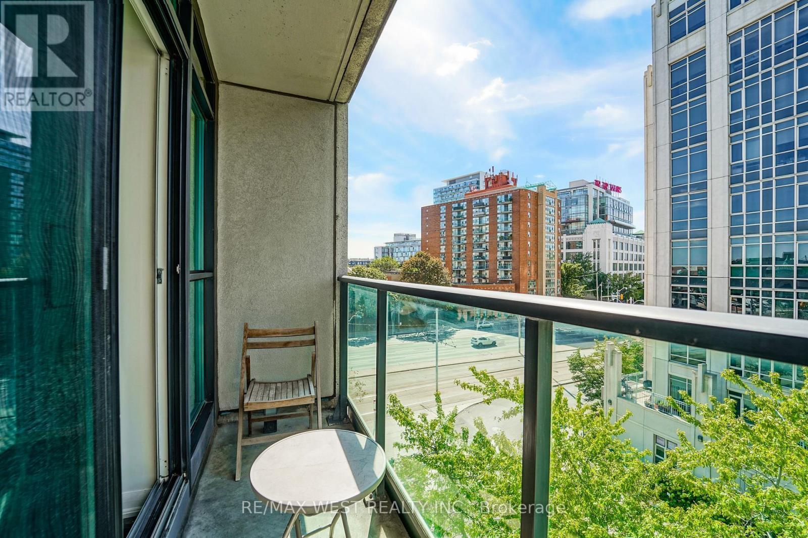 522 - 600 Fleet Street, Toronto, ON