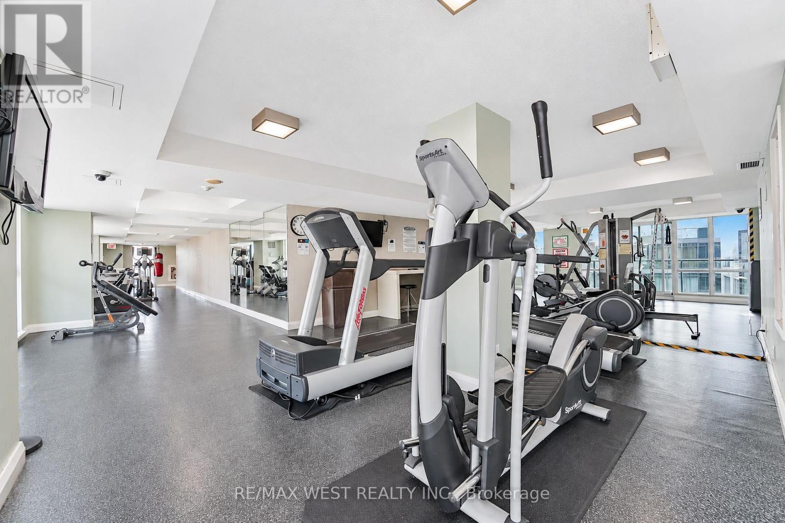 522 - 600 Fleet Street, Toronto, ON