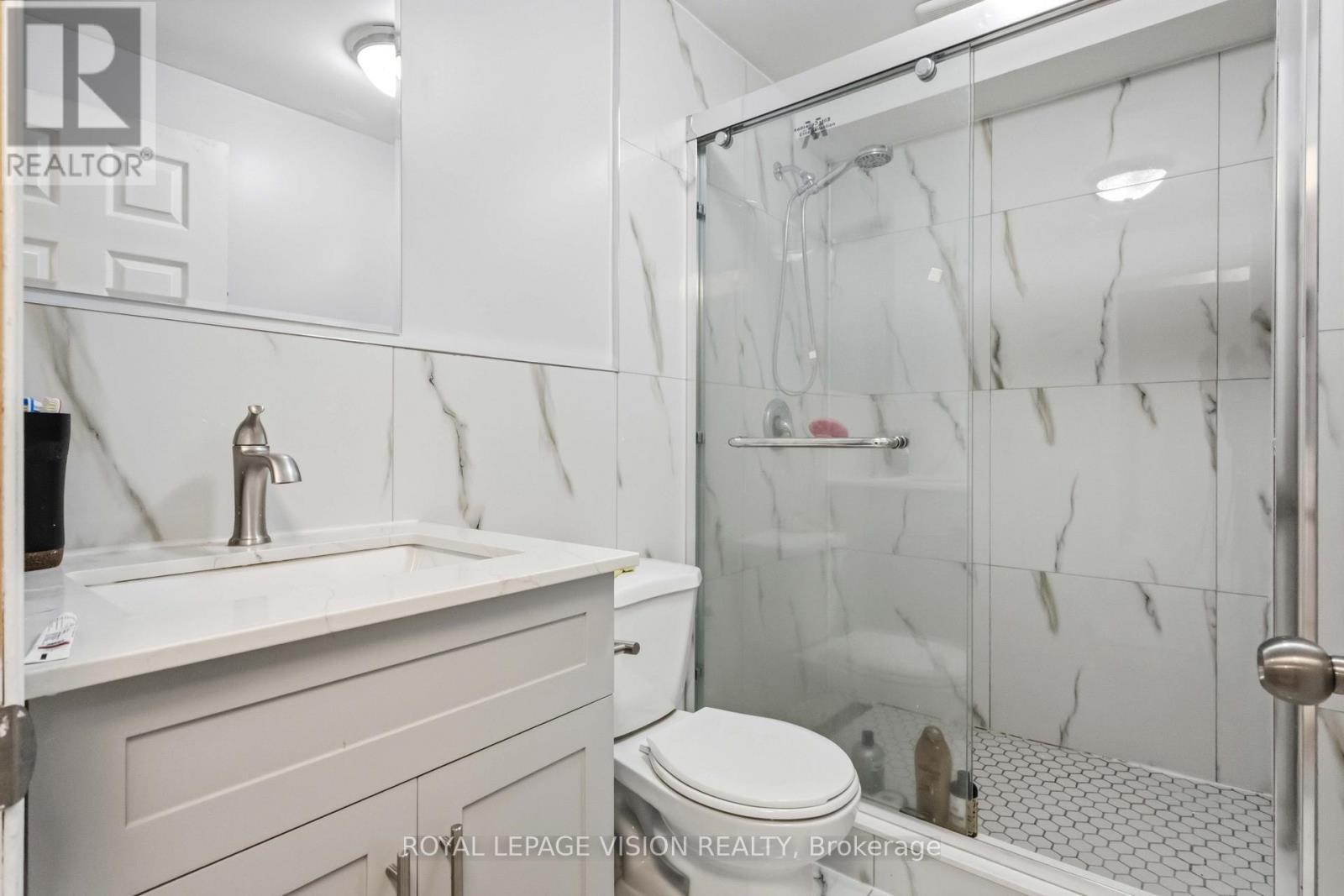 1815 Dalhousie Crescent, Oshawa, ON