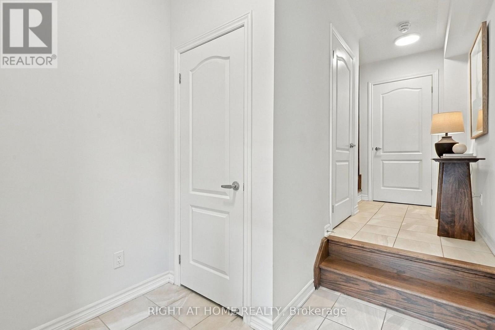 3048 Blacktusk Common, Oakville, ON