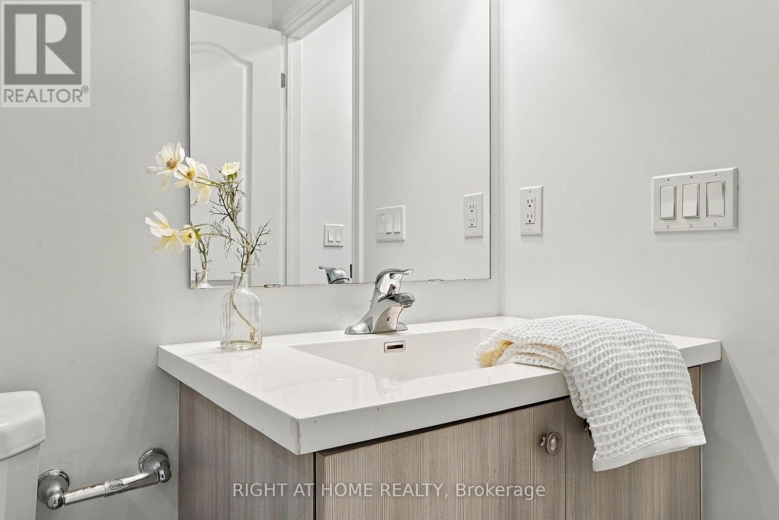 3048 Blacktusk Common, Oakville, ON