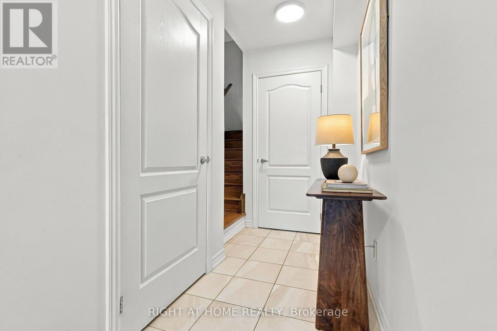 3048 Blacktusk Common, Oakville, ON
