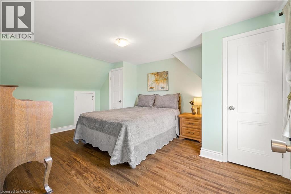 490 East Avenue, Kitchener, ON