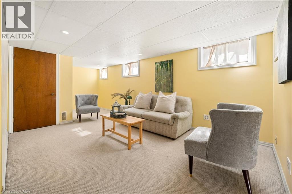 490 East Avenue, Kitchener, ON