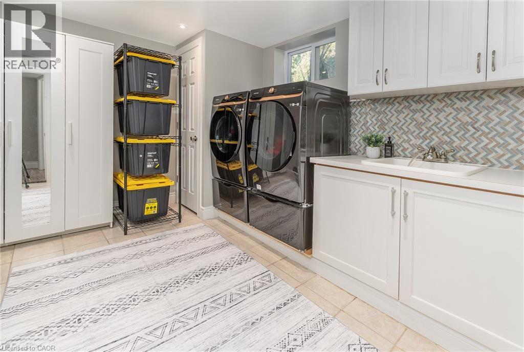 43 Miller Drive, Ancaster, ON