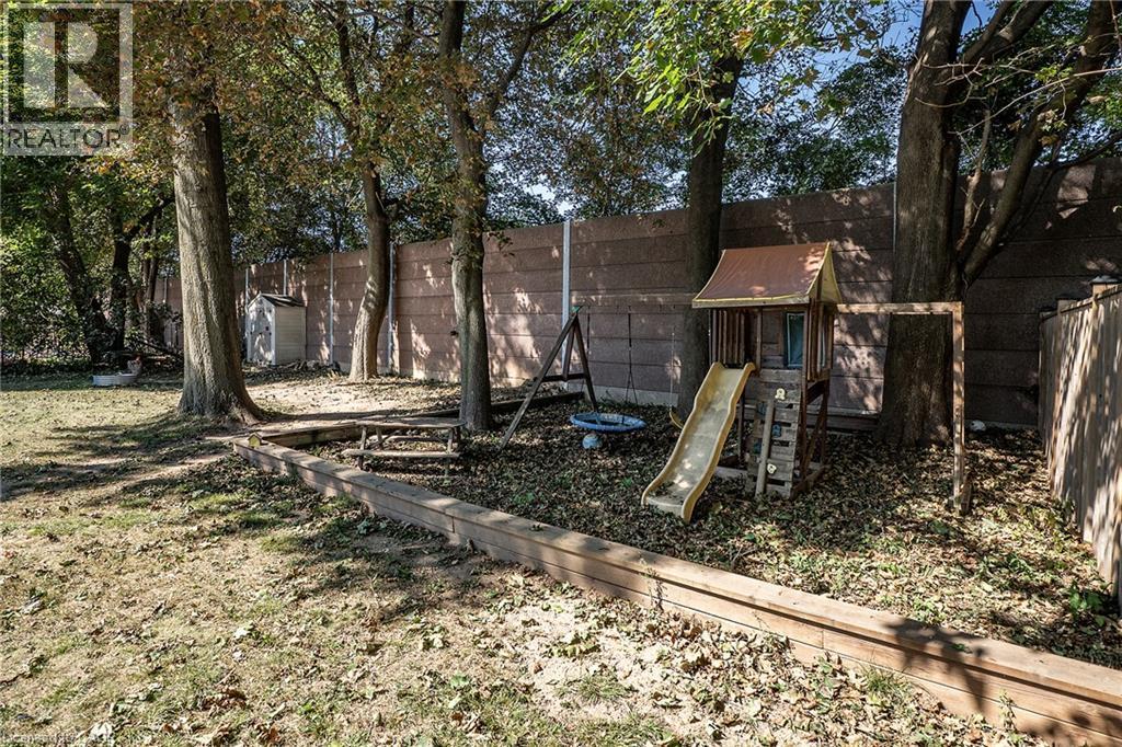 43 Miller Drive, Ancaster, ON