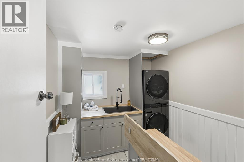 8 St. Clair Street, Tilbury, ON