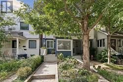 82 RUSHBROOKE AVENUE Toronto, ON M4M 3A9