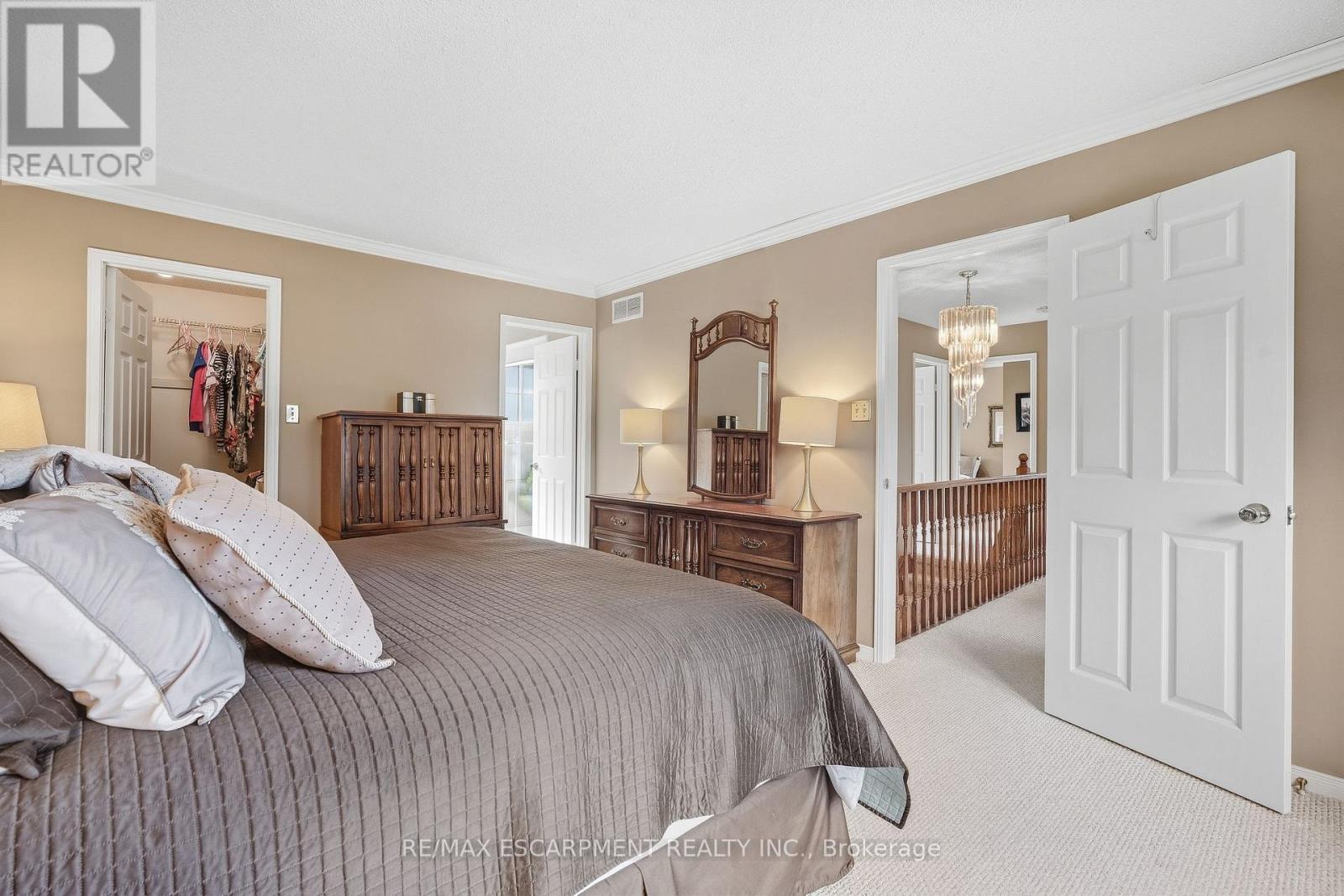 5 Michelle Drive, St. Catharines, ON
